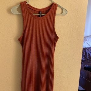 Womens midi dressin brick color